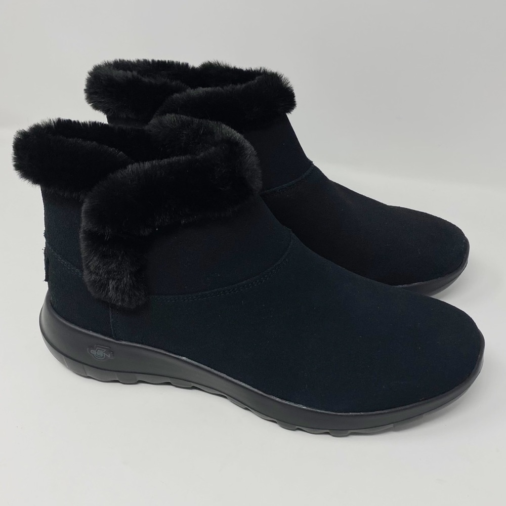 NIB Skechers Vegan Fur Solid Black Ankle Boots